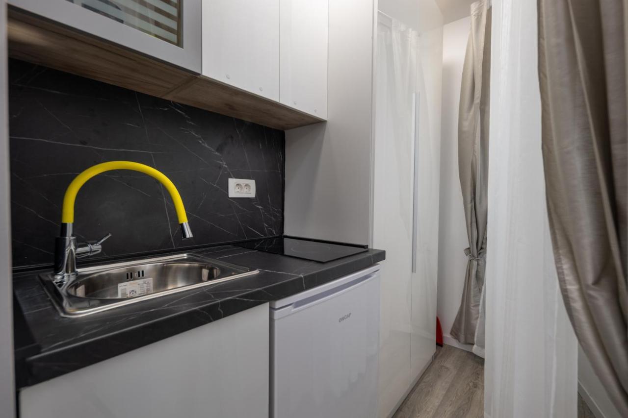 Apartment & Rooms Forever 2 里耶卡 外观 照片